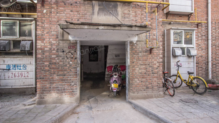 大学南路102号外景图