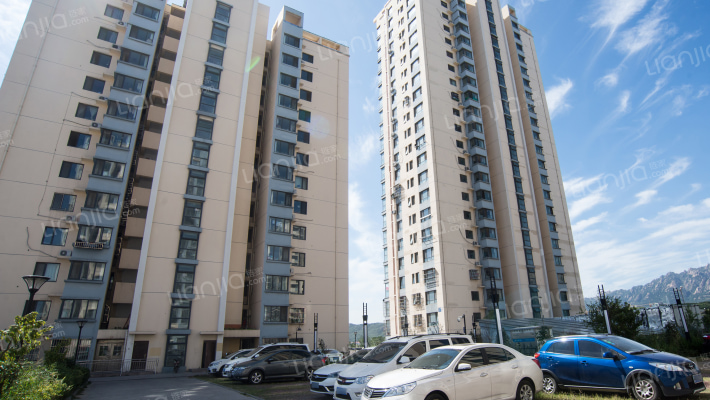 青橙时代小区外景图