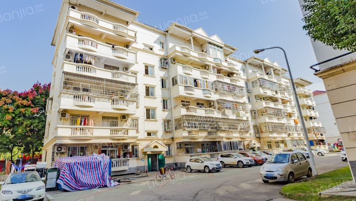 碧湖新村外景图