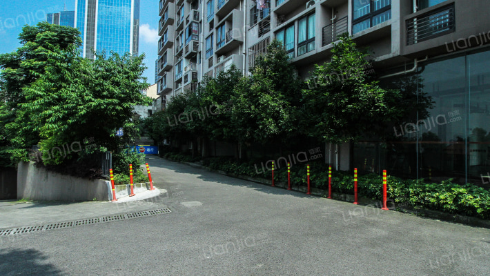 亚美沙发里外景图