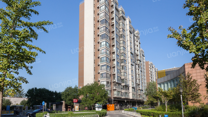 融域嘉园外景图