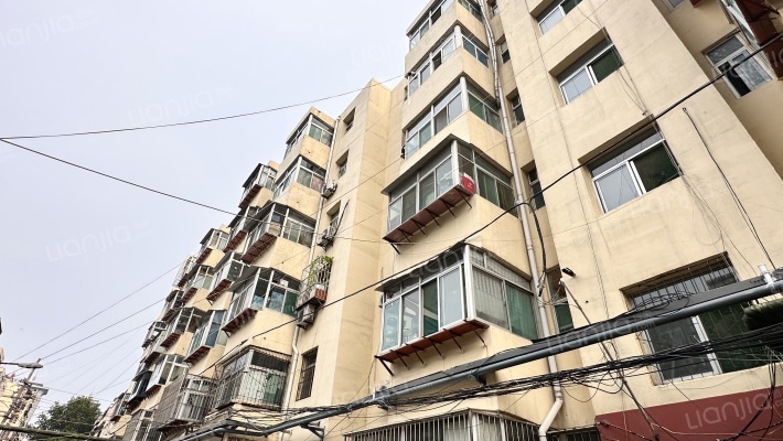 省农机局宿舍外景图