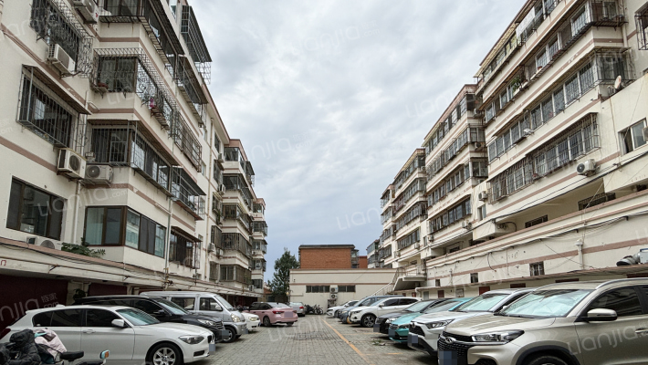 益民公寓外景图