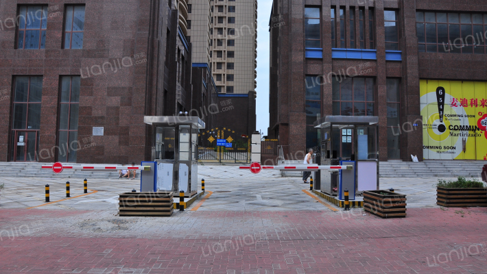 尚品天城外景图