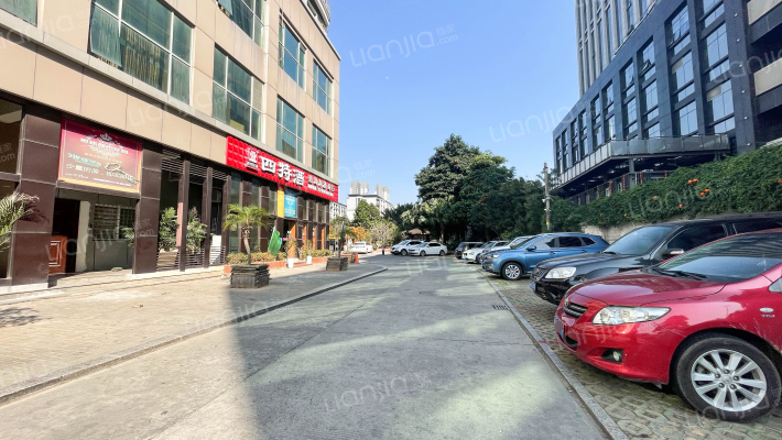 奥体都市花园外景图