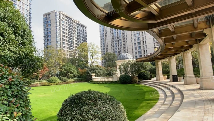 新湖青蓝国际外景图