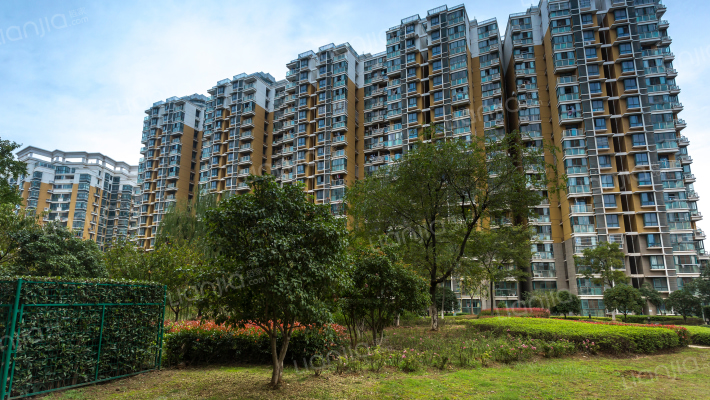 百家湖西花园伦敦城外景图