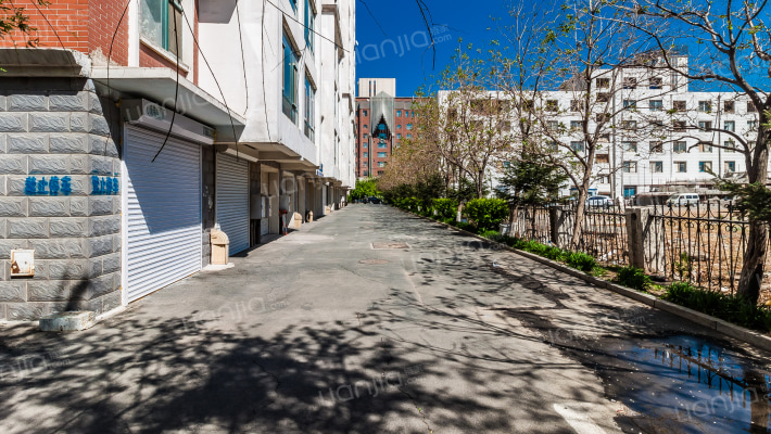 老干部局家属楼外景图