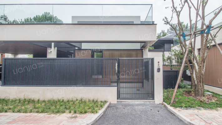 思念果岭雍府外景图