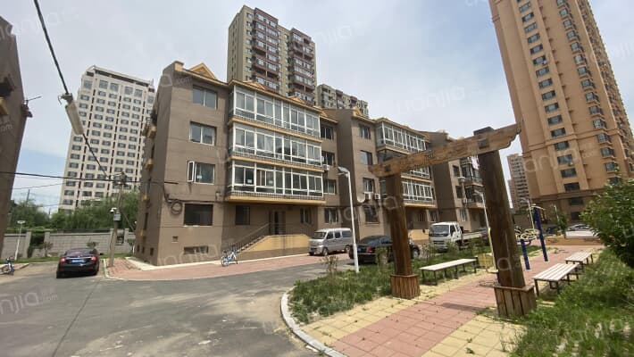 郭七小区外景图