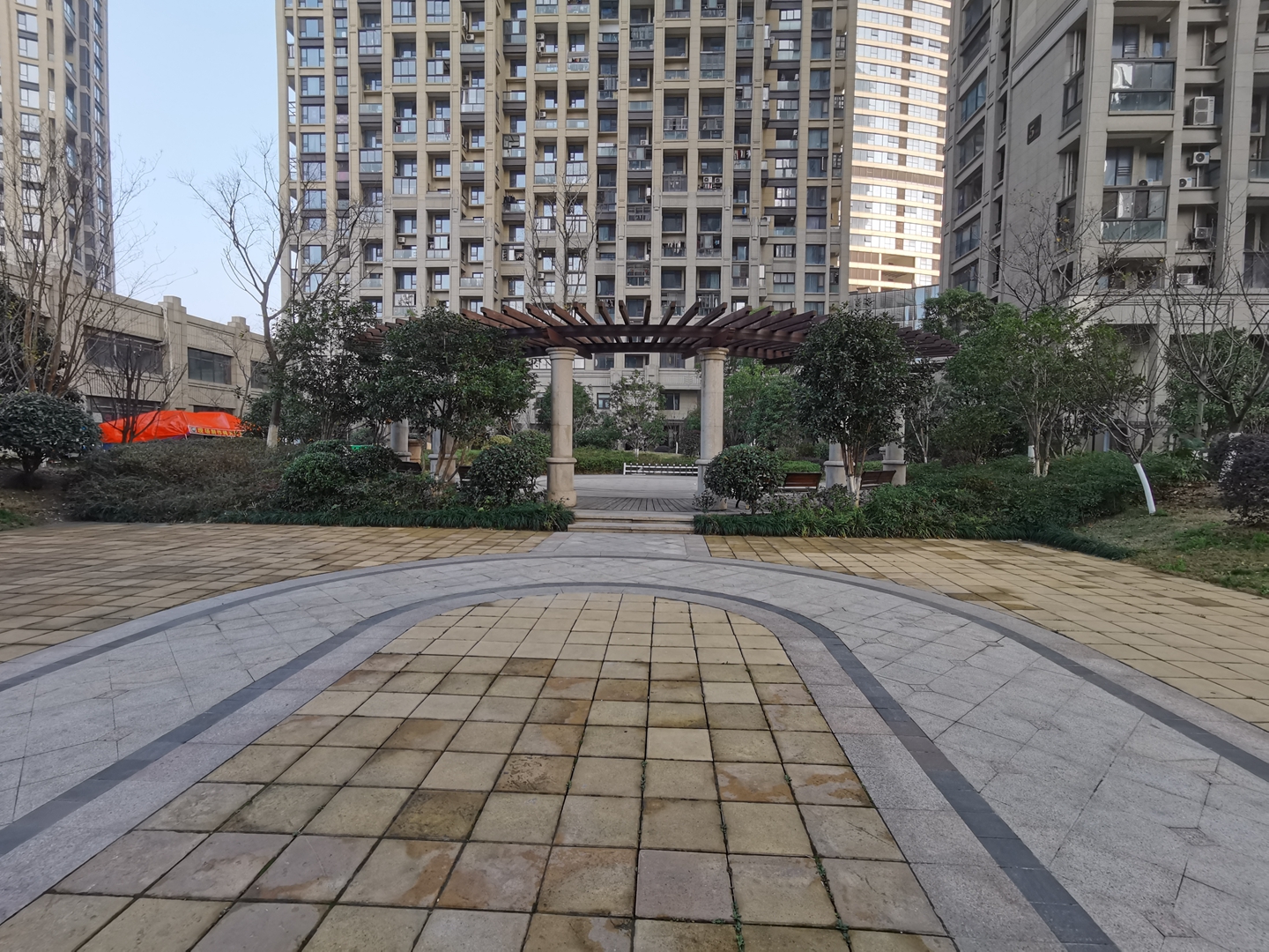 Lixiang Yintaicheng compound photo 7