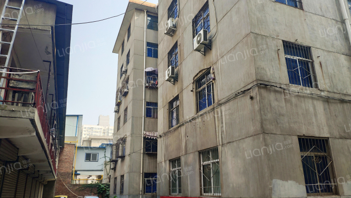 宏达家园外景图