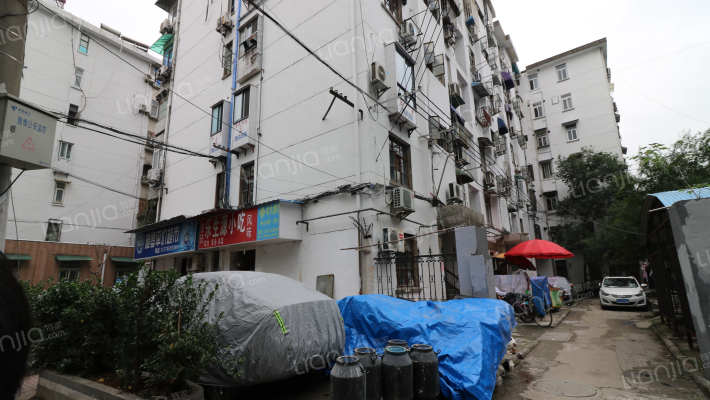 平安里小区外景图