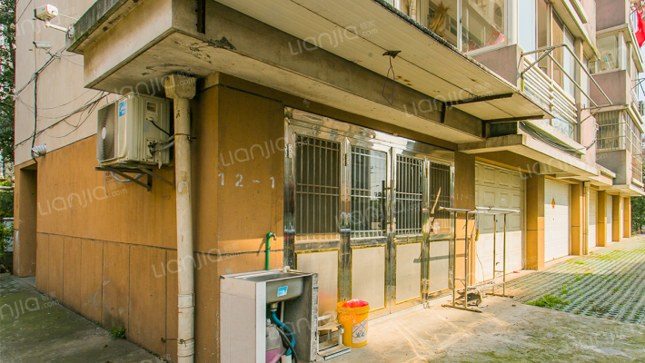 今日新城外景图