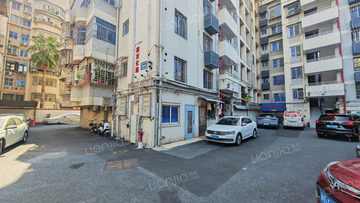 福龙公寓外景图