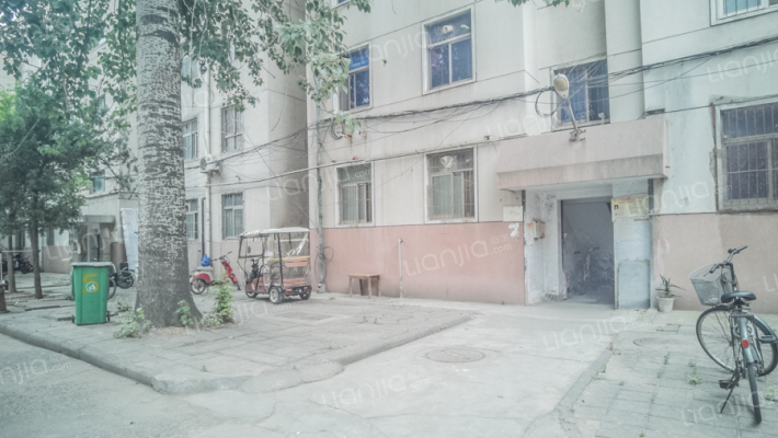 文化路79号院外景图