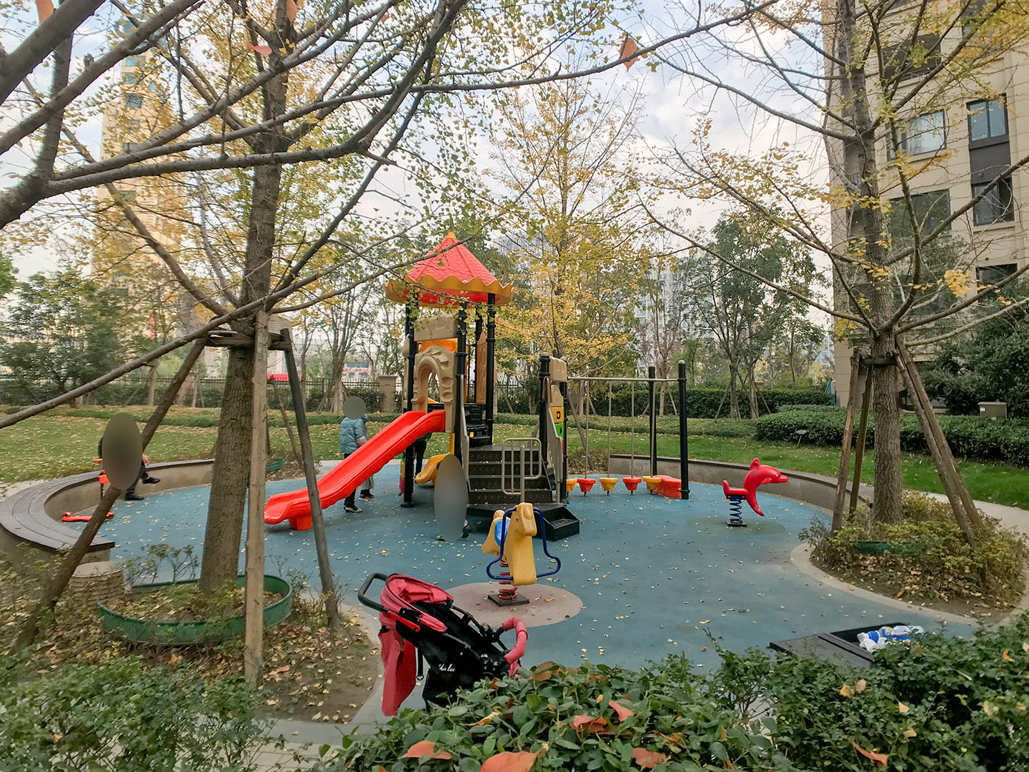 德信大家钱江府小区实景 24