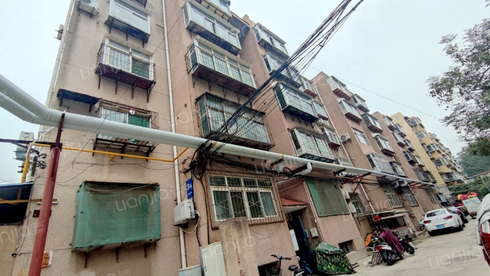 无影山中路86号外景图