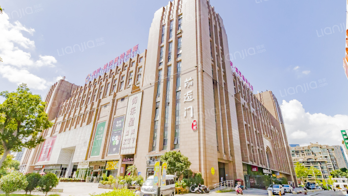 利时卢森堡外景图