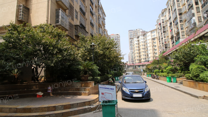 文鼎华苑南区外景图