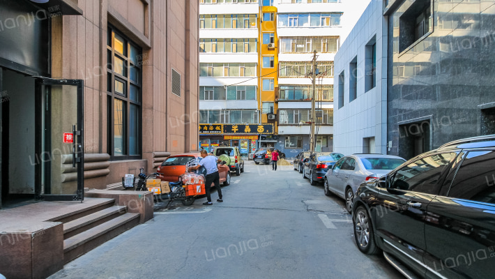 太平金融大厦外景图