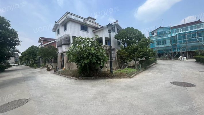 尚湖花园别墅外景图