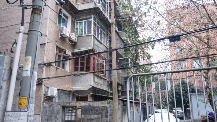 省肉食水产总公司宿舍外景图