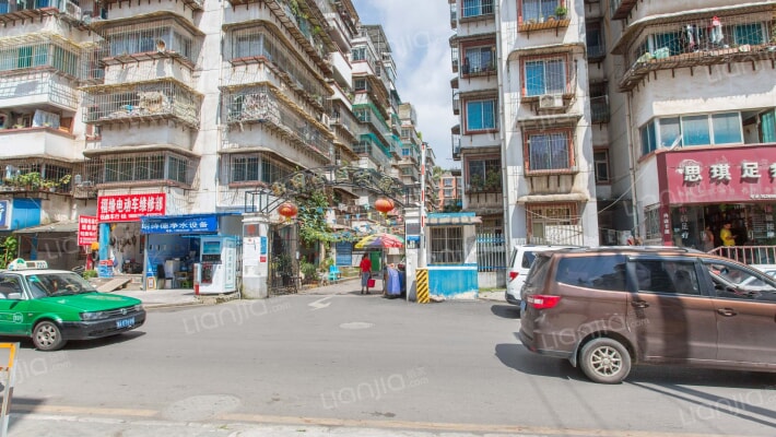 玉田小区大院外景图