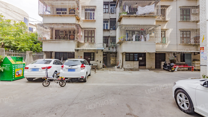 西苑新村外景图