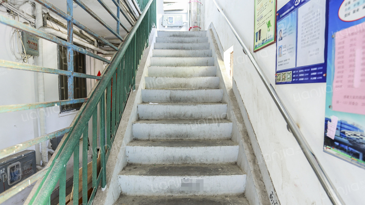 国和一村外景图