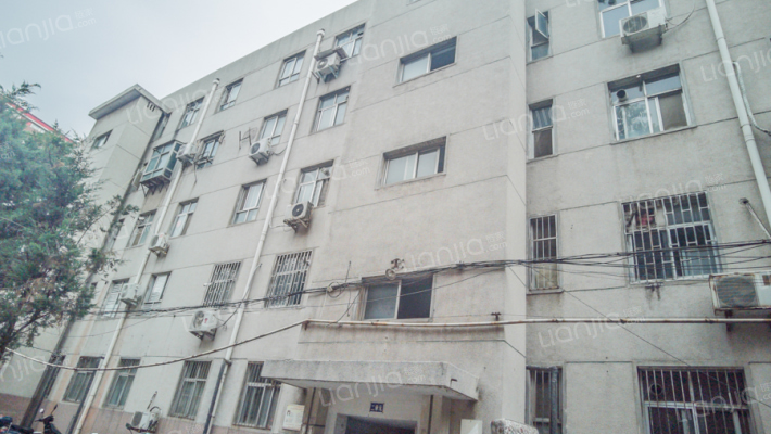 文化路75号院外景图