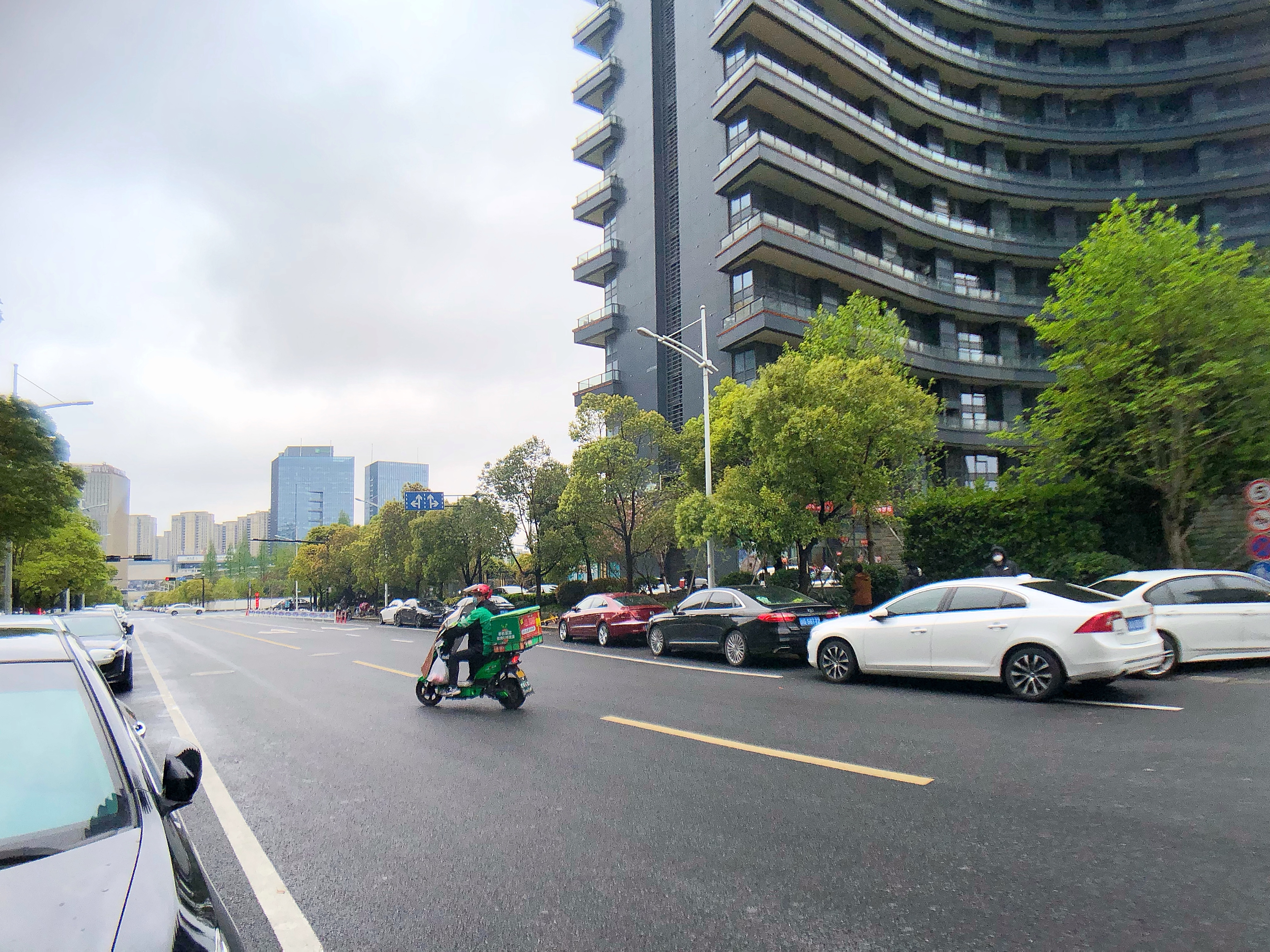 君尚金座小区实景 5