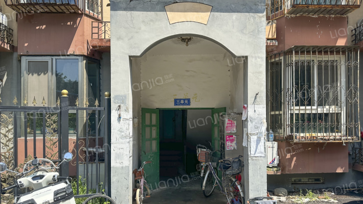 博达小区外景图