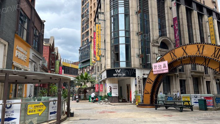 五江天街外景图
