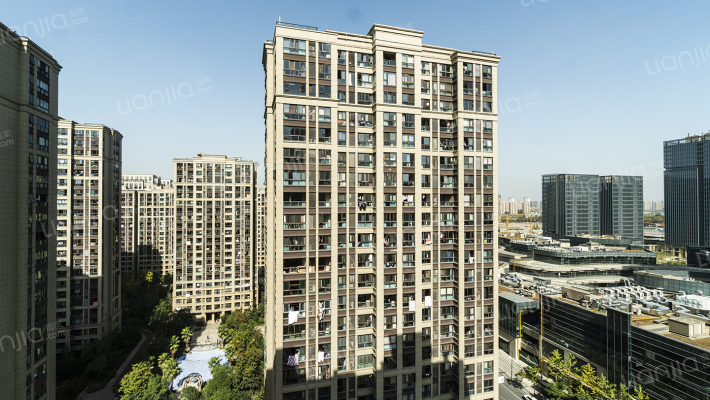 宝嘉誉峰外景图