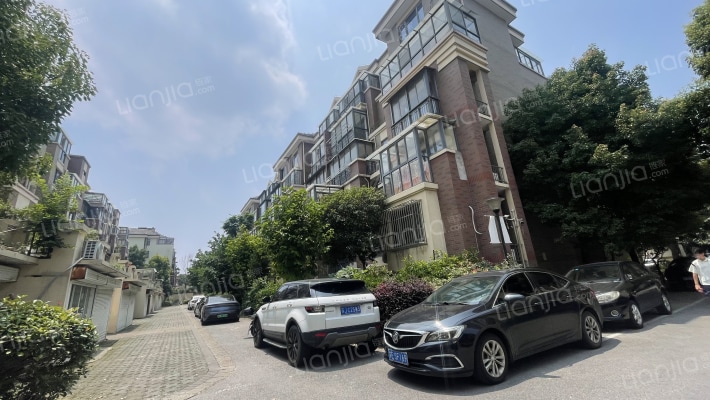 东方瑞景外景图