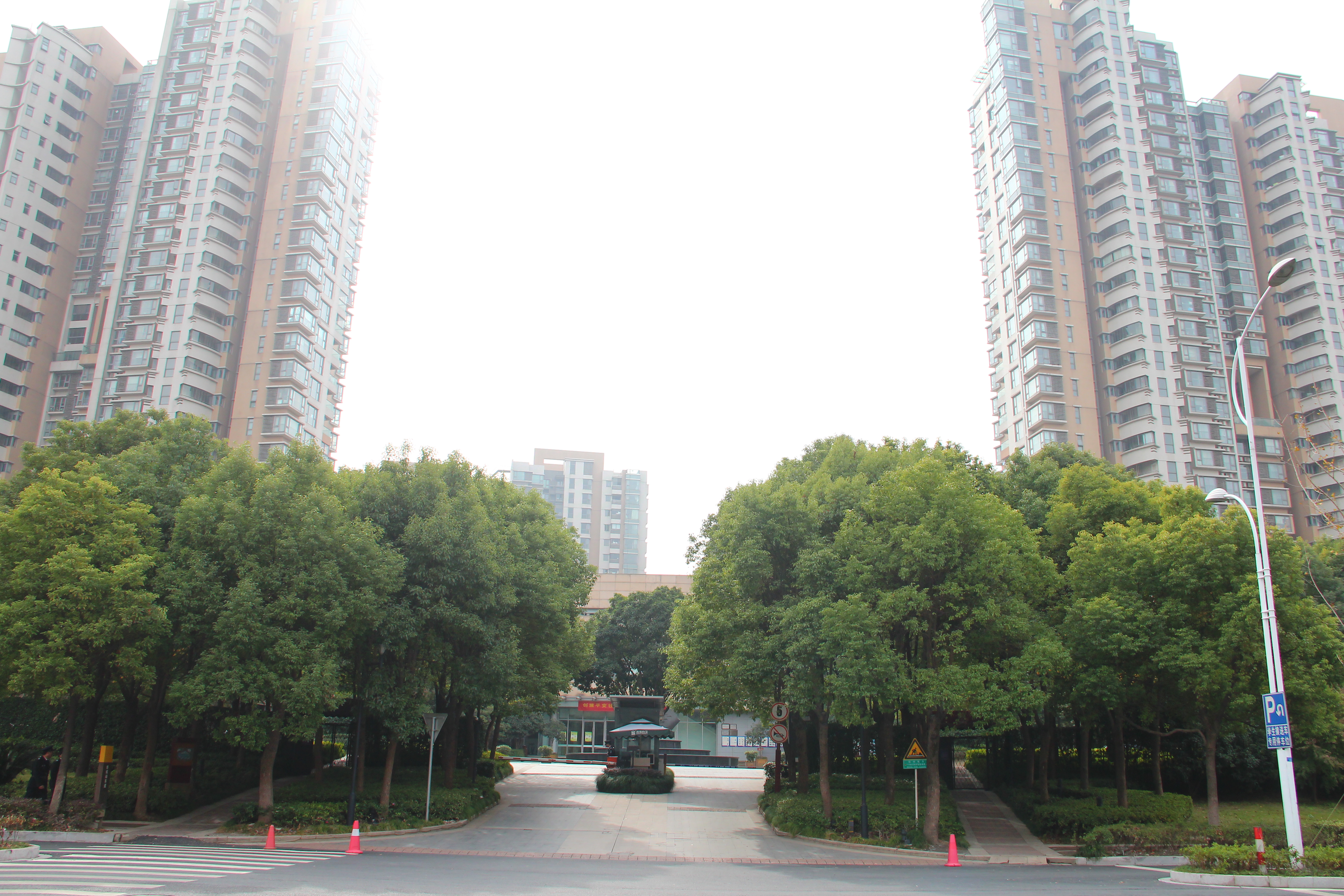逸天广场小区实景 28
