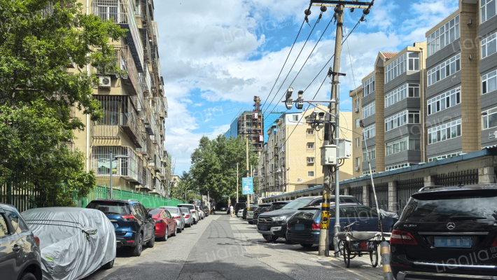 宏庙胡同外景图