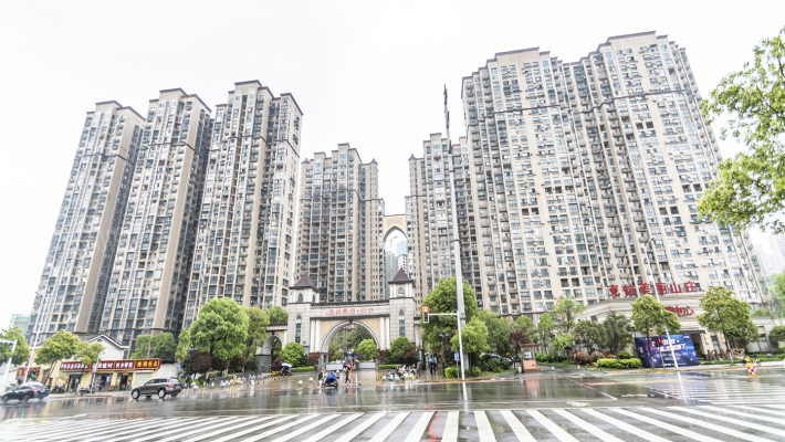 克拉美丽山庄外景图