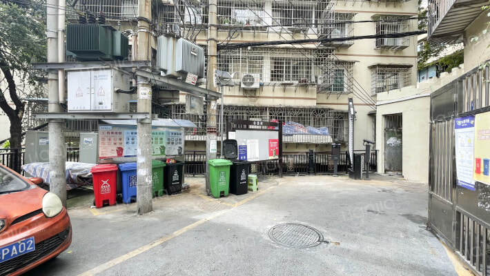 月亮岩路6号外景图