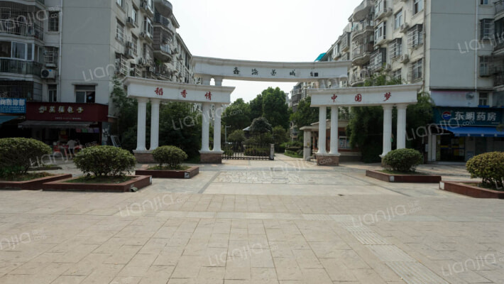 东鑫鑫海花城西区外景图