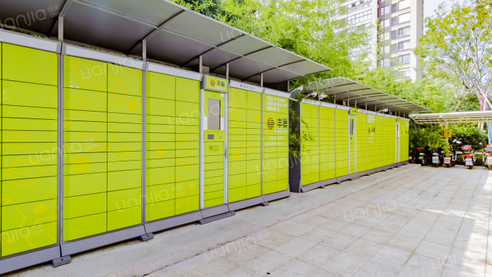 万科城堂院外景图