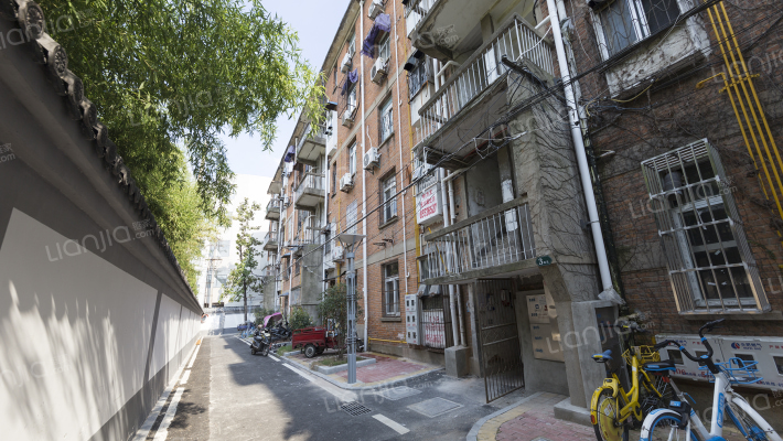 淮河路450号外景图