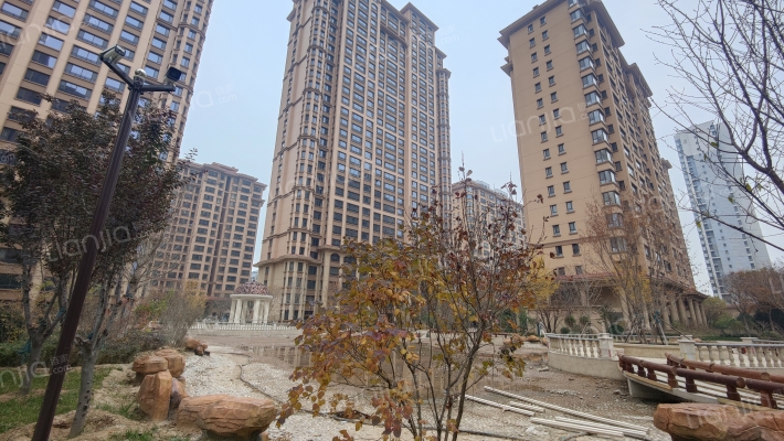 国仕山二期外景图