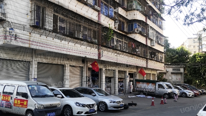 龙井路101号大院外景图