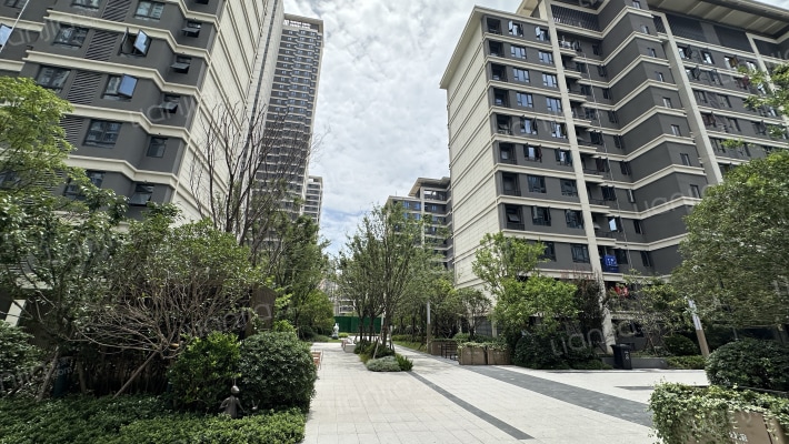 美联·奥公馆外景图