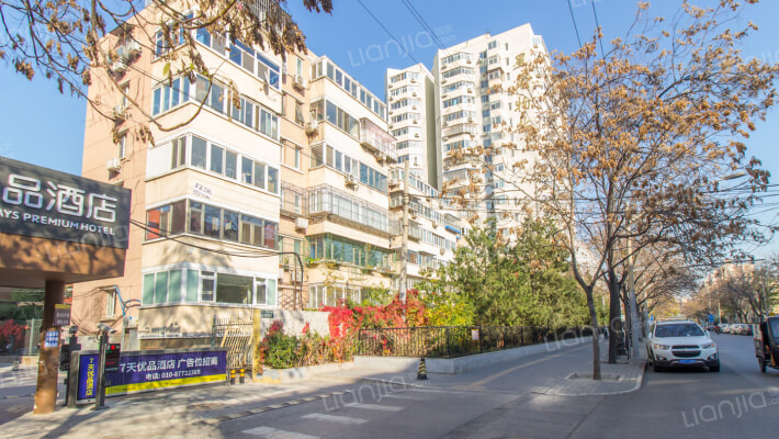 劲松南路外景图