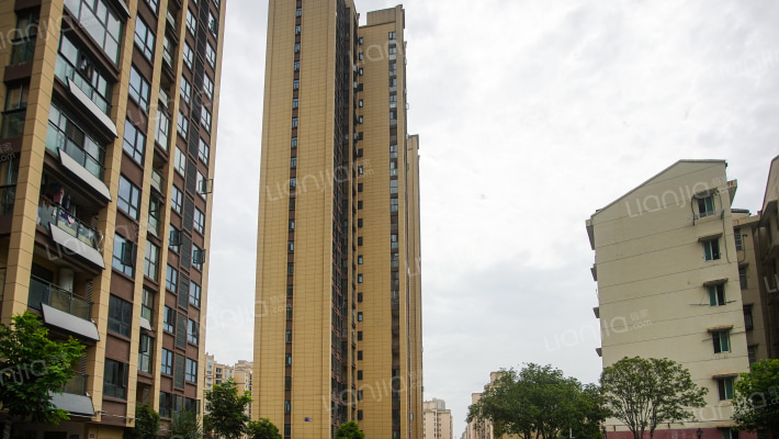 福集华府外景图