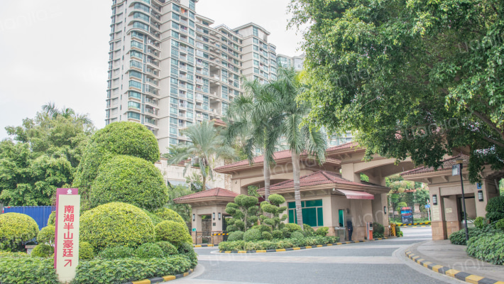 南湖半山豪庭外景图