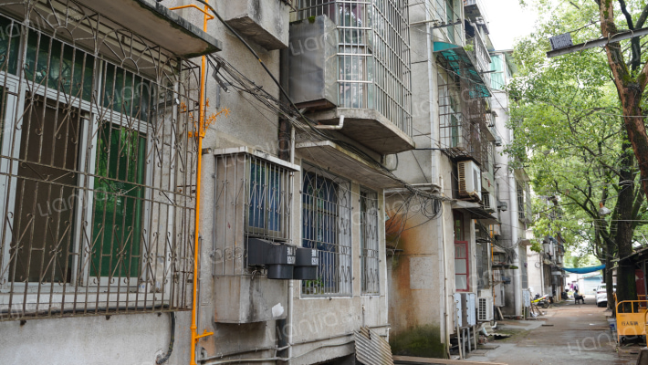 郭亮中路392号外景图